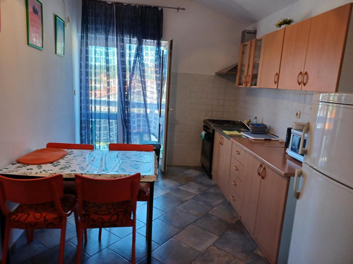 Apartments Ivic Раб Екстер'єр фото